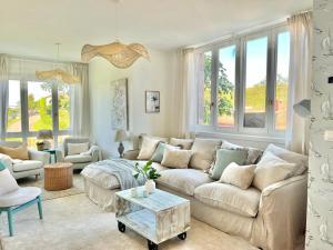 Wishome-Casa con bonito jardín, ideal para familias