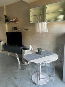 Dedelollo’s Home