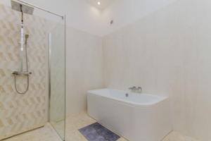 The Opulent Oasis by NeWave