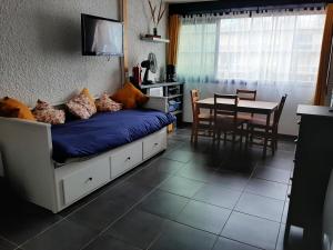 Chaleureux studio en bord de mer