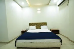 Hotel Anand - Jaisingpur