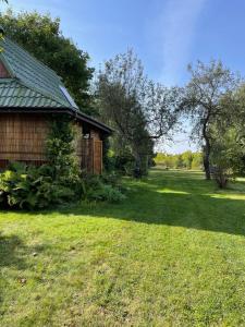 Domek letniskowy przy lesie