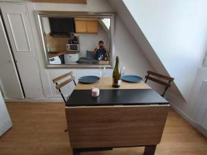 Cosy Studio village of Batignolles