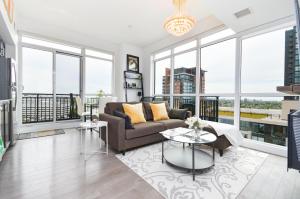 The Splendid - Luxury 1BR Uptown Toronto