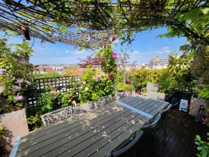 Appartements Luxury Apartment on 3 Floors with Large Private Terrace in Boulogne : photos des chambres