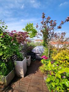 Appartements Luxury Apartment on 3 Floors with Large Private Terrace in Boulogne : photos des chambres