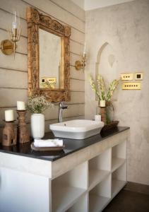 LohonoStays Colina Villa C