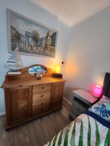 Seaspot is a 1 bed annex ground floor apartment at stunning Broadsands Beach nr Brixham!