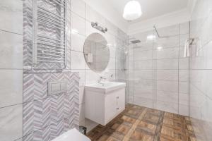 Old Town Comfy Apartment #18 by BookingHost