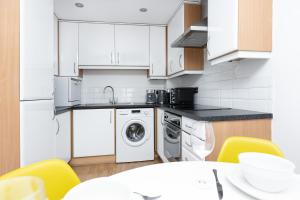 Fantastic 2BR Flat, 3 min Shoreditch High Street