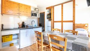 Appartements V du Bachat B02 - Appt grande terrasse 6 pers : photos des chambres