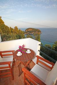 Kalithea Studios Skopelos Greece