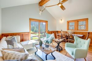 Secluded Livingston Retreat with Deck and Fire Pit!