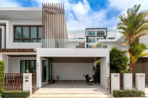 【超值】2卧室别墅【宽敞舒适】13米长私家泳池，配套齐全出行方便700米到kamala海滩