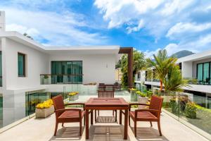 【超值】2卧室别墅【宽敞舒适】13米长私家泳池，配套齐全出行方便700米到kamala海滩