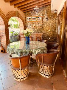 Linda Villa al lado del Club de Tenis