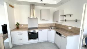 STRASBOURG CENTRE HISTORIQUE Accès direct en Tram et Aéroport