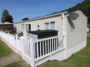 116 Woodpecker Lodge