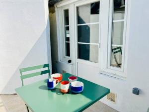 Maisons de vacances La p'tite Nouba a 300m de la mer : Maison 1 Chambre