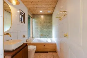 Le Village Aewol A#0 - Kŭmdŏng-ni