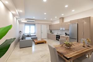 Garden Apartment in Amarynthos II