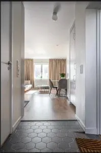 Central apartment 5min drive to the Airport. - Nya Huvudsta