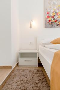 Apartments Villa Tudor 1