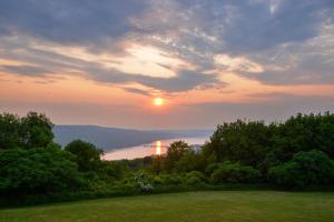Hilltop Retreat & Spa