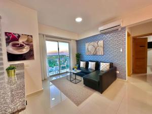 Cozy Hideaway Apt Near Beach