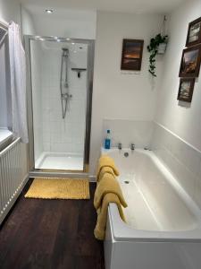 Brownrigg - half a house & garden