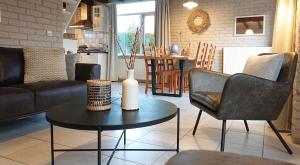 huisje Zeezwaluw (directe entree naar de Zeepeduinen en het bos)