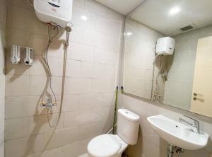 Modern Cozy La Casa VI at Benson Tower