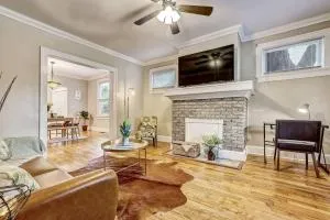 The White Len - Miramar Terrace