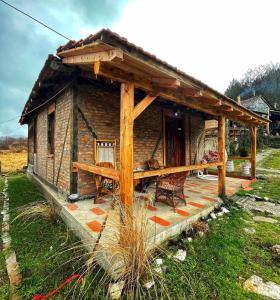 Seosko domacintsvo kod Cvela