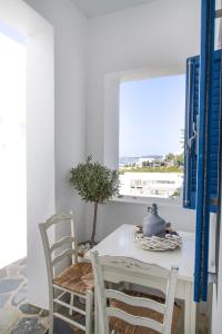 Alexandros Apartments