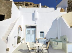 Chrisanthi Villa Santorini Greece