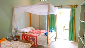 The Pool House & The Colobus House, Bella Seaview, Diani Beach, Kenya