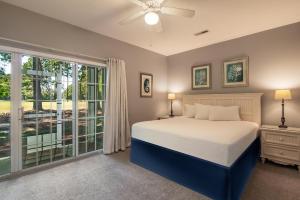 River Club 3 Bedroom: Golf Views and Amenities