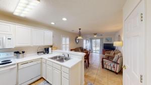 Relaxing 2 Bedroom Villa True Blue Pawleys Island