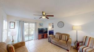 Relaxing 2 Bedroom Villa True Blue Pawleys Island