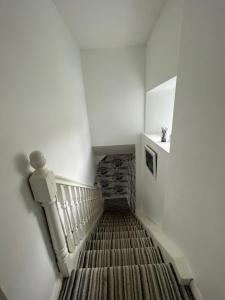 Portaferry Waterfront Townhouse with Hot Tub