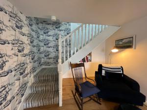 Portaferry Waterfront Townhouse with Hot Tub