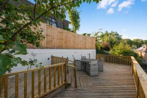 5 Bedroom Detached Beach House Poole