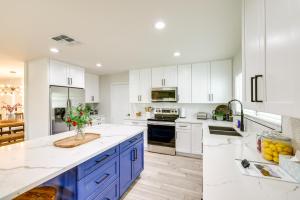 Near Golfing and Shops Scottsdale Gem with Patio!