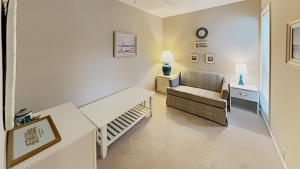 Scenic Golf Villa River Club 2BR Getaway