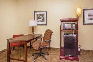 Hampton Inn & Suites Sevierville at Stadium Drive