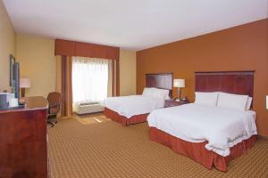 Hampton Inn & Suites Sevierville at Stadium Drive