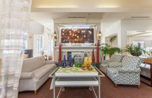 Hilton Garden Inn Palm SpringsRancho Mirage