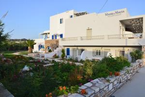 Nikos & Maria Studios,Apts and Suites Naxos Greece