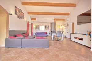 Villas Sublime Bastide vue exceptionnel au calme LE MAS DES FARACHES : photos des chambres
